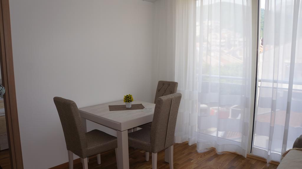 Apartments Lora Bokeljske Brigade Budva Zewnętrze zdjęcie