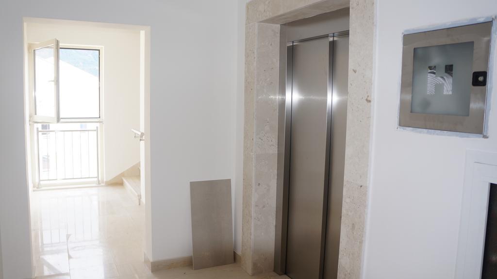 Apartments Lora Bokeljske Brigade Budva Zewnętrze zdjęcie